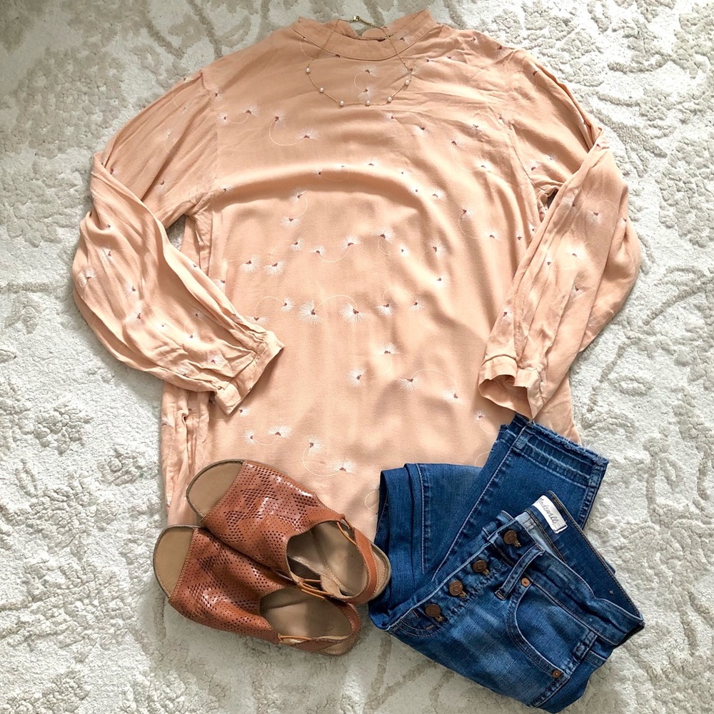 LAST CHANCE! Floral Print Peach Pink Crewneck Long Sleeve Tunic Top, Women’s